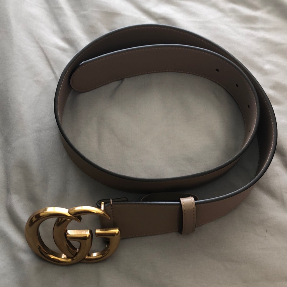 Dusty pink leather Gucci belt
